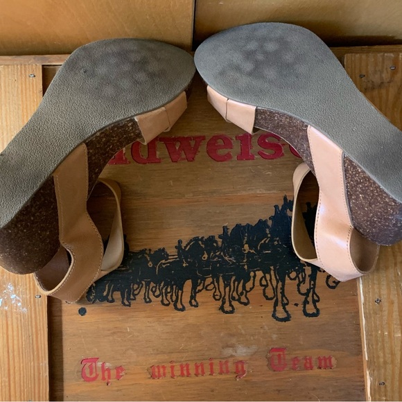 Only worn a few times! - Picture 3 of 3